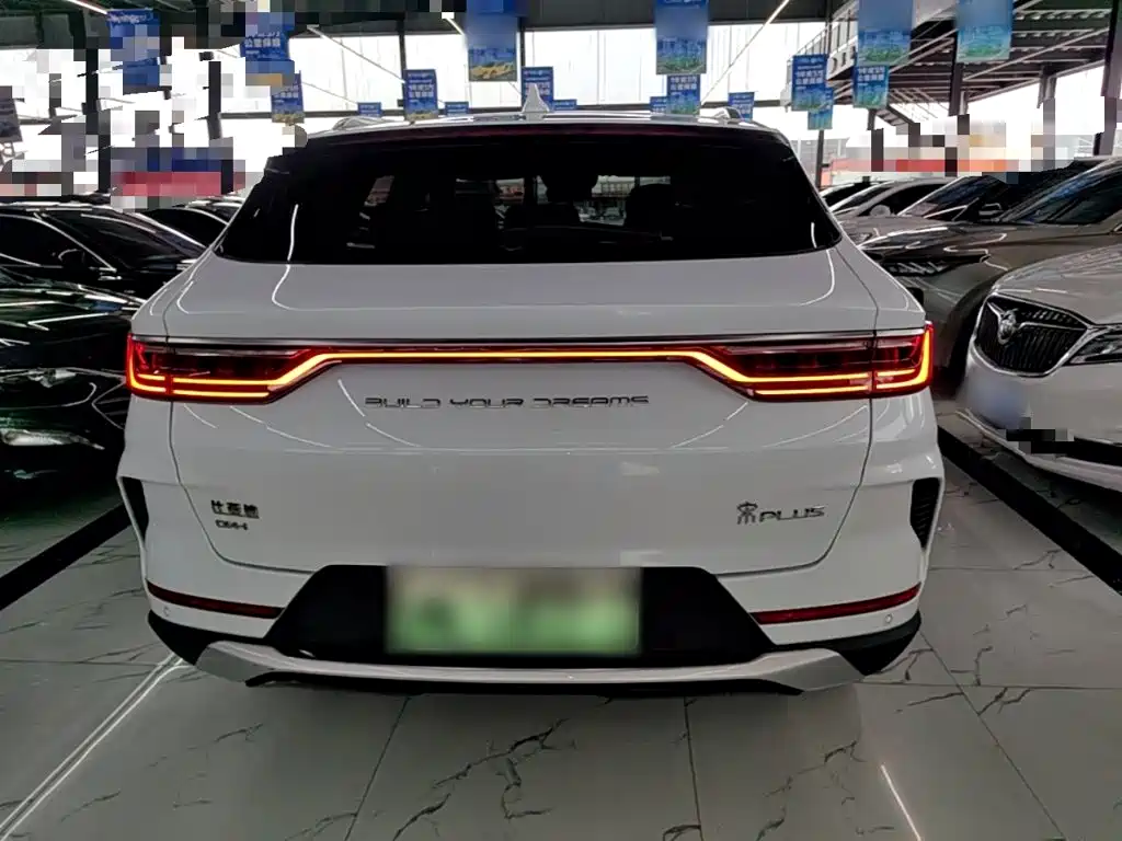 BYD PLUS New Energy — миниатюра 6