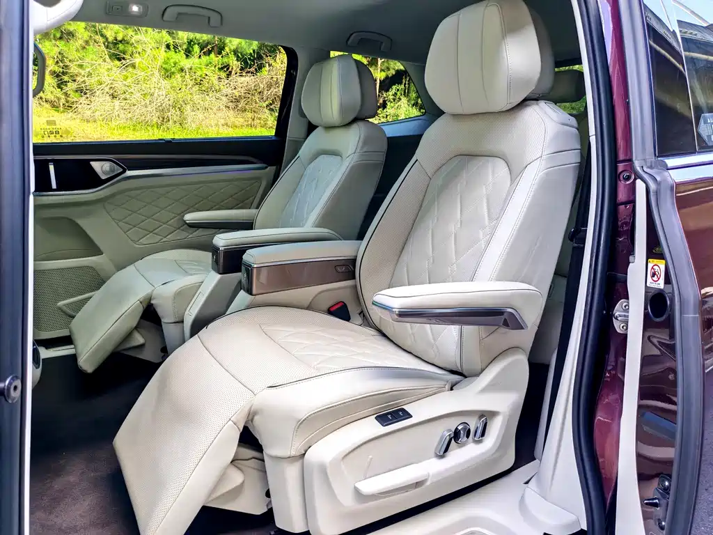Volkswagen Viloran — миниатюра 6