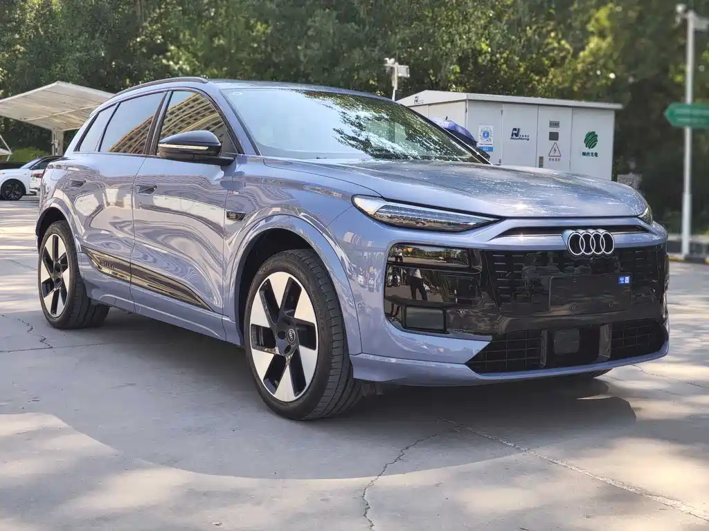 Audi Q6L e-tron