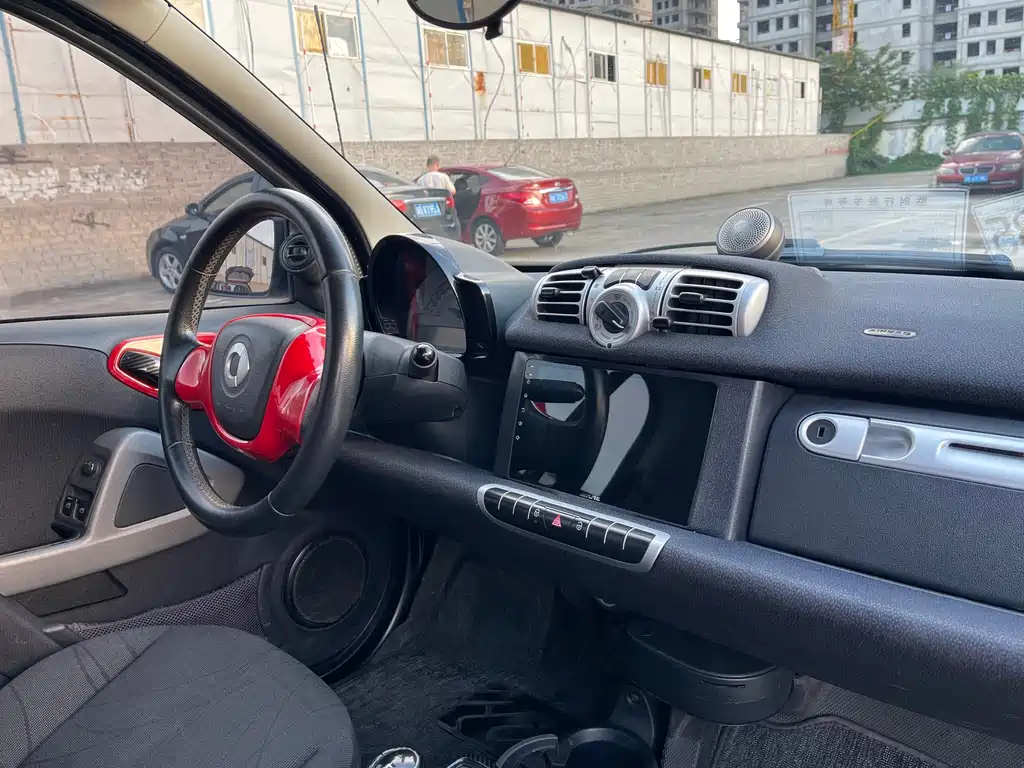 smart Smart Fortwo — миниатюра 11