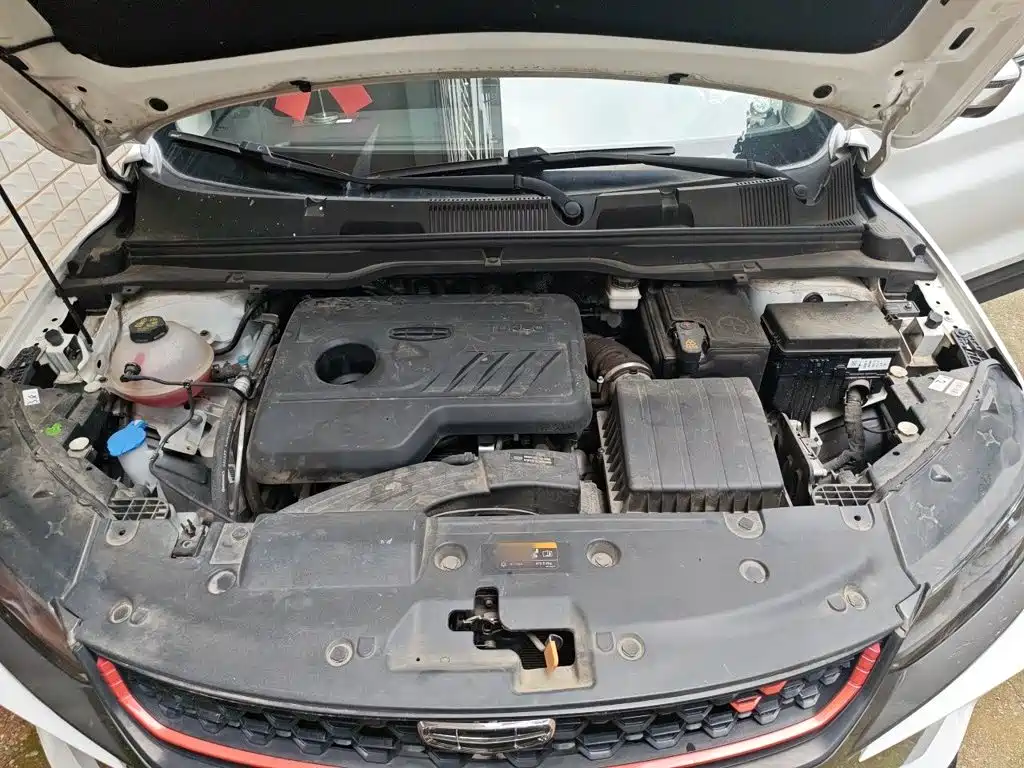 Geely Binyue — миниатюра 16