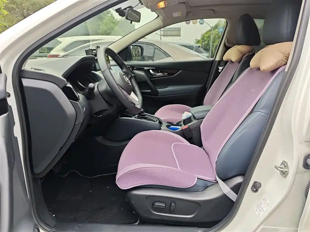 Nissan Qashqai — миниатюра 4