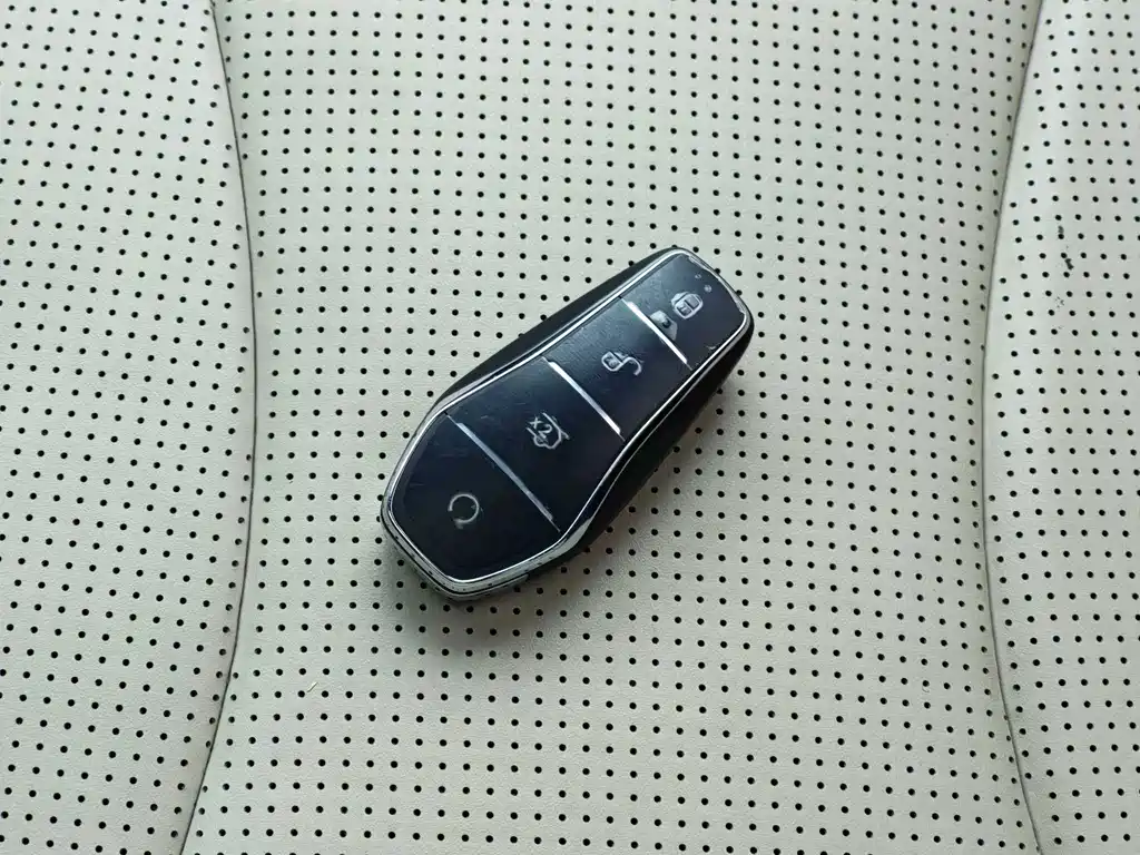 BYD Seal 07 DM-i — миниатюра 8
