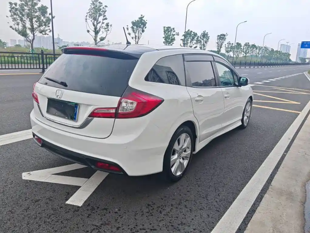 Honda Jade — миниатюра 4