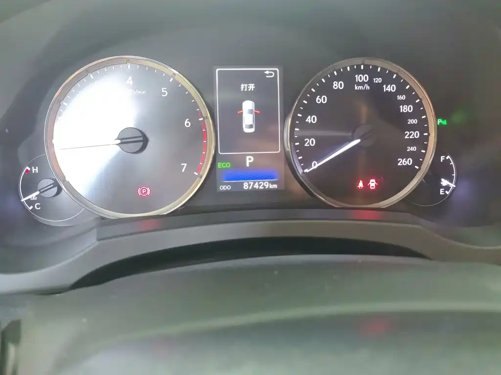 Lexus IS — миниатюра 5