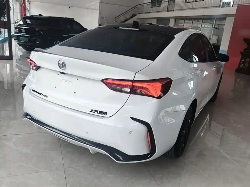 Buick Verano — миниатюра 7