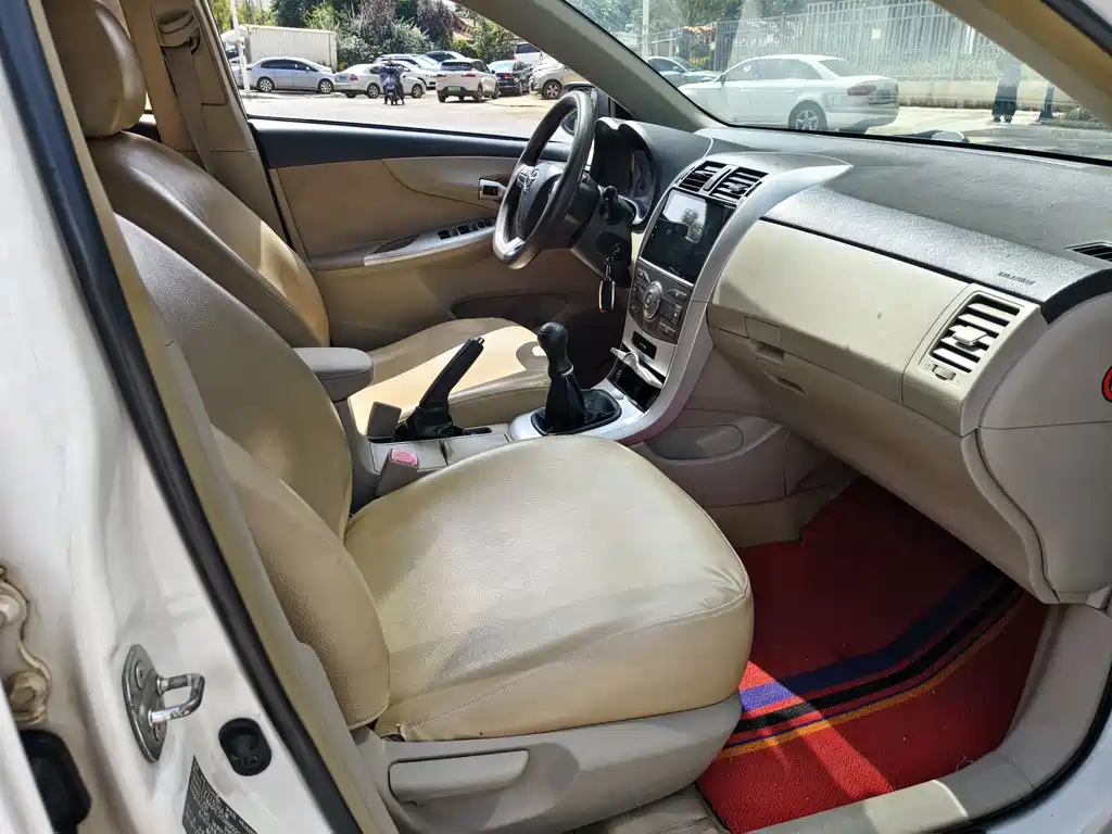 Toyota Corolla — миниатюра 15
