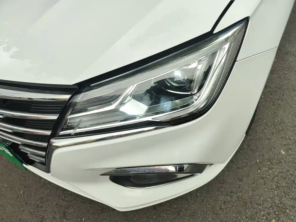 Roewe i5 — миниатюра 24