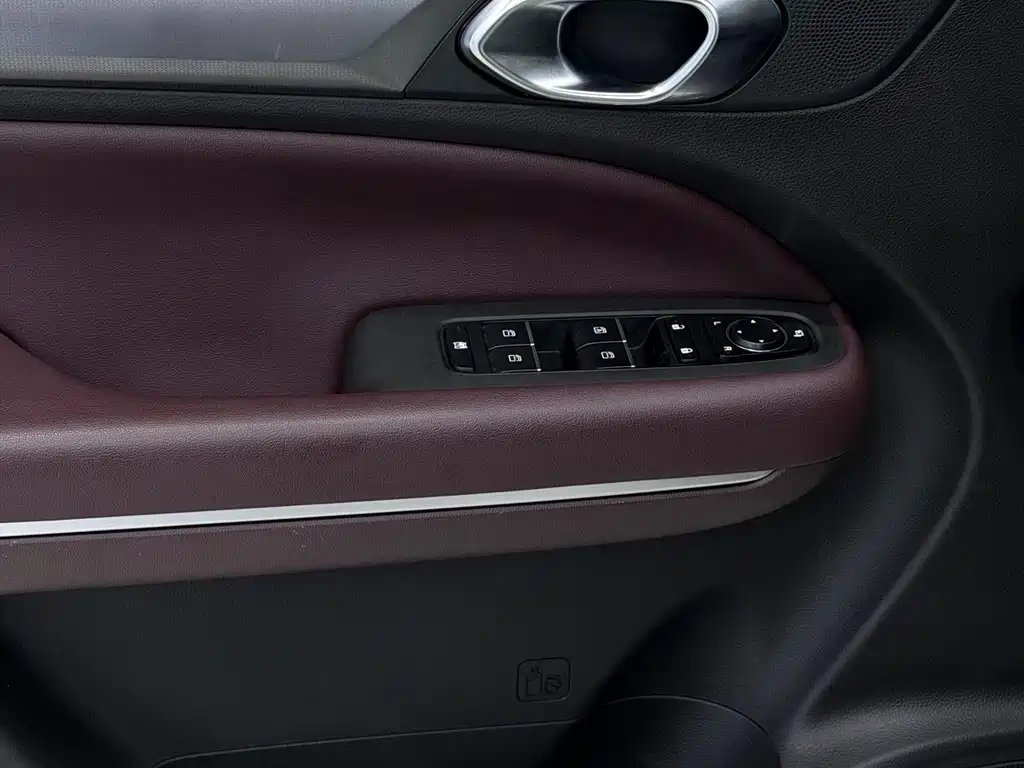 GAC Motor Trumpchi M6 — миниатюра 7