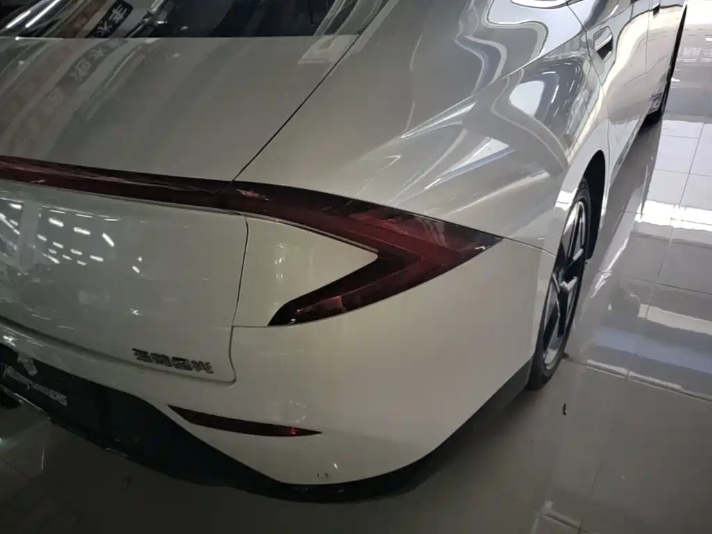 Wuling Xingguang — миниатюра 8