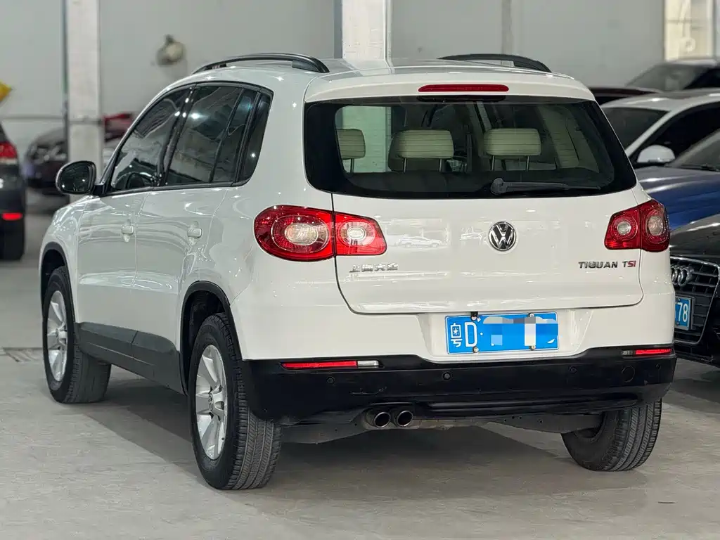 Volkswagen Tiguan — миниатюра 8