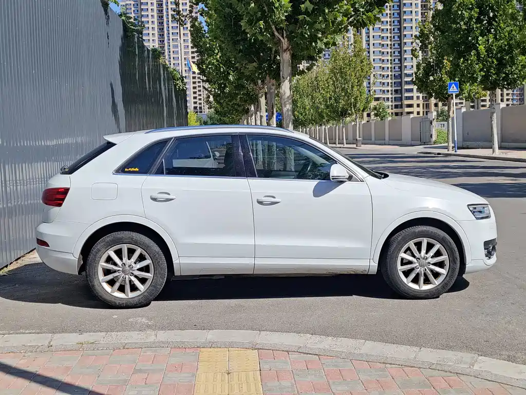 Audi Q3 (Import) — миниатюра 4