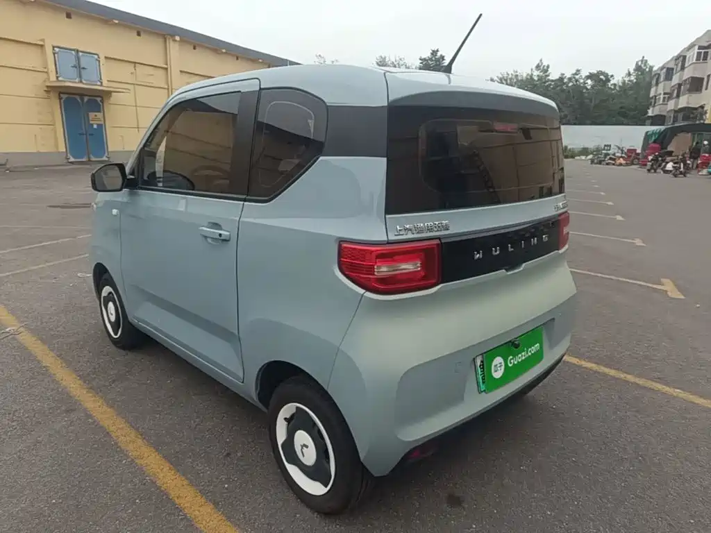 Wuling MINIEV — миниатюра 5