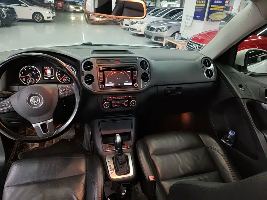 Volkswagen Tiguan — миниатюра 13
