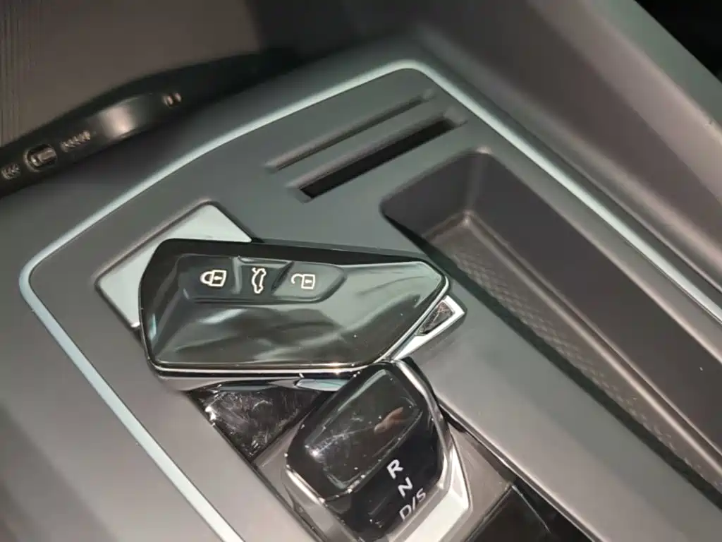 Volkswagen Golf — миниатюра 9