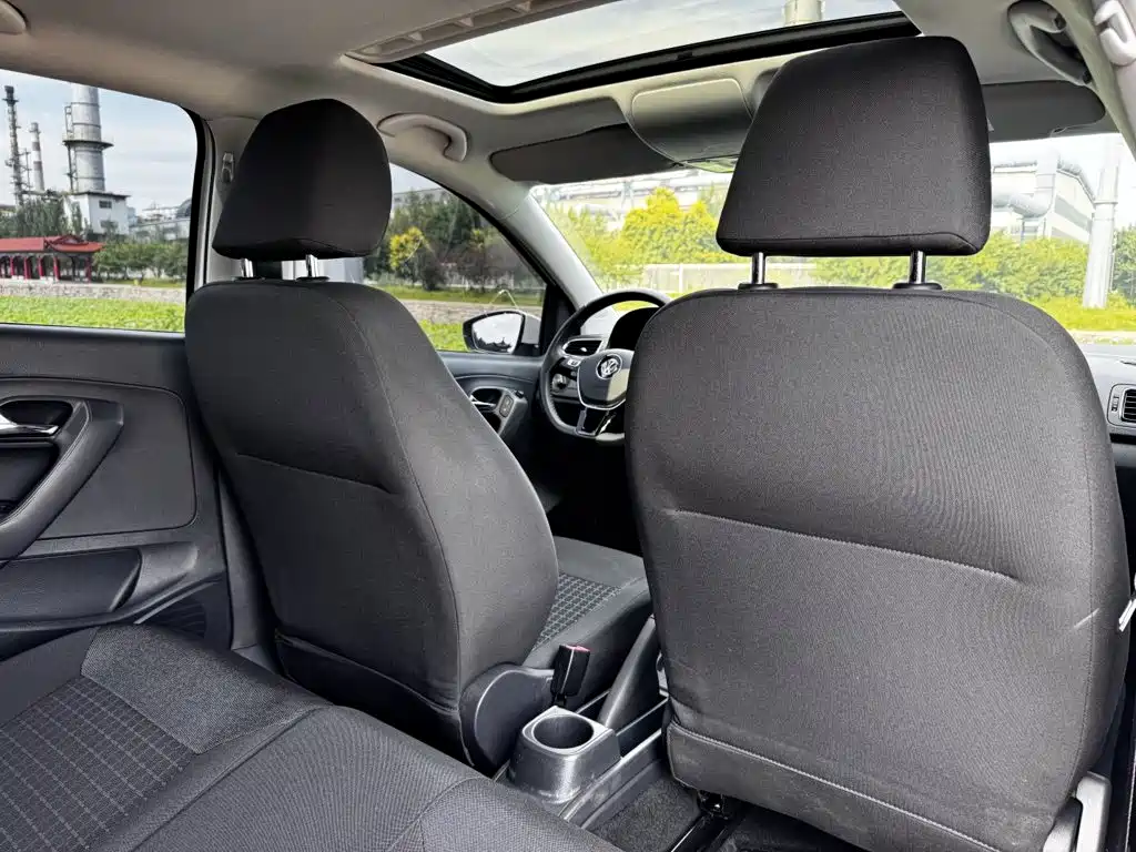Volkswagen Polo — миниатюра 20