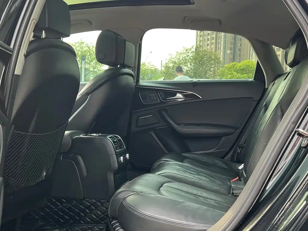 Audi A6L 2012 35 FSI Comfort