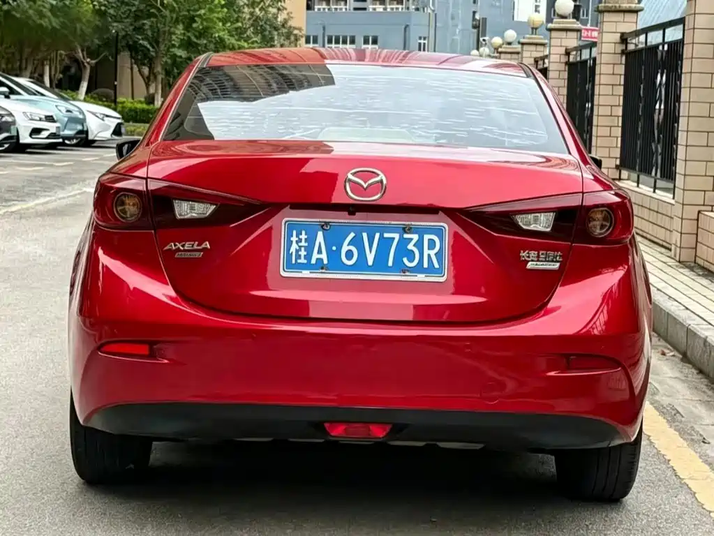 Mazda 3 Axela — миниатюра 3
