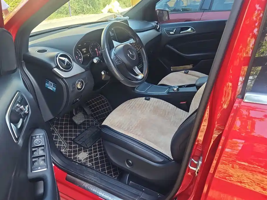 Mercedes-Benz B-Class — миниатюра 9