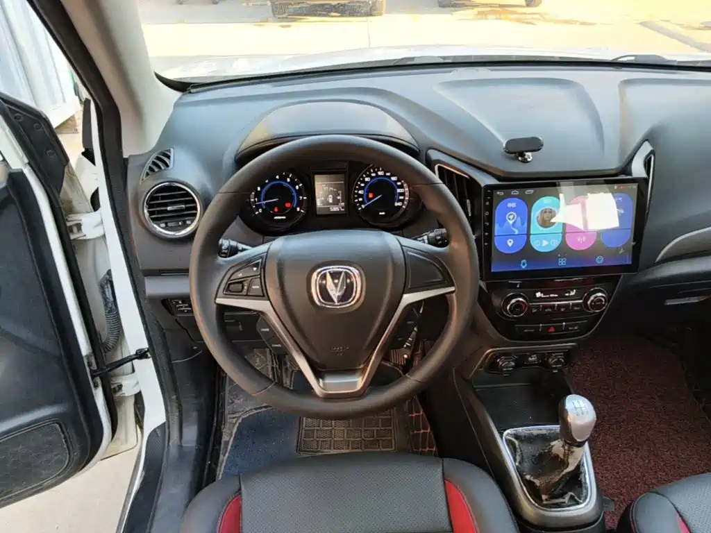 Changan CS15 — миниатюра 11