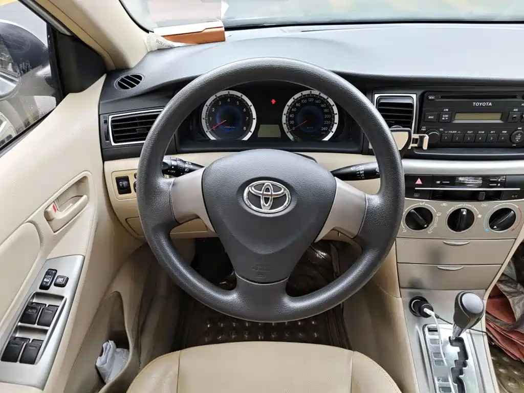 Toyota Corolla — миниатюра 6