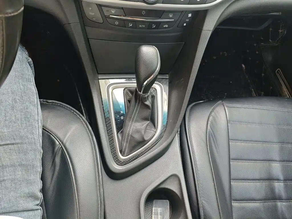 Buick Excelle — миниатюра 15