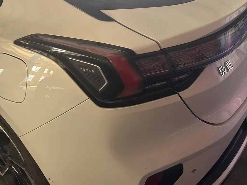 ZEEKR EXTREME KRYPTON 001