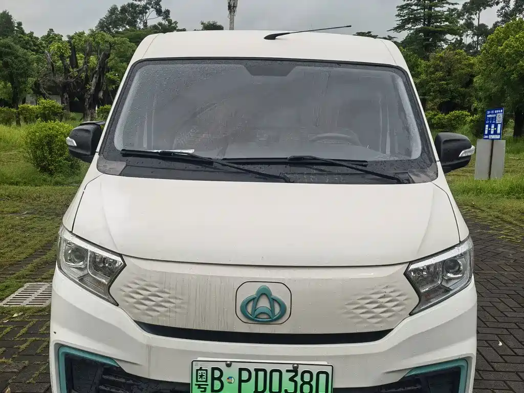 Kuayue Kuayue Star V7 EV — миниатюра 2