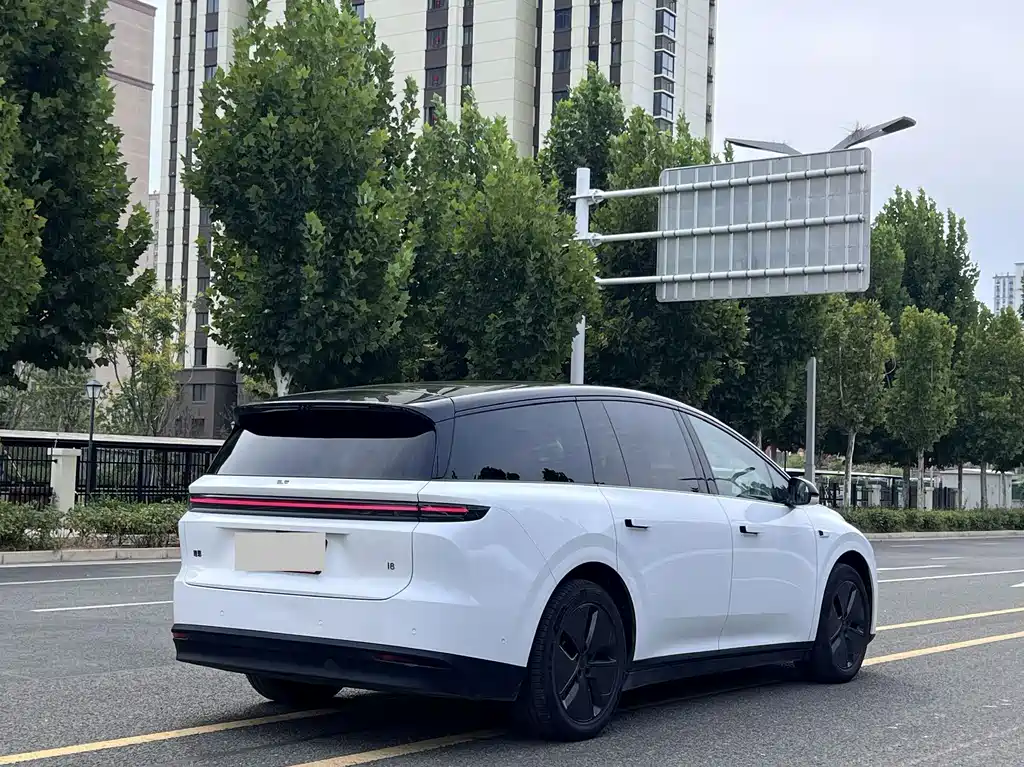 Li Auto Li i8 — миниатюра 19