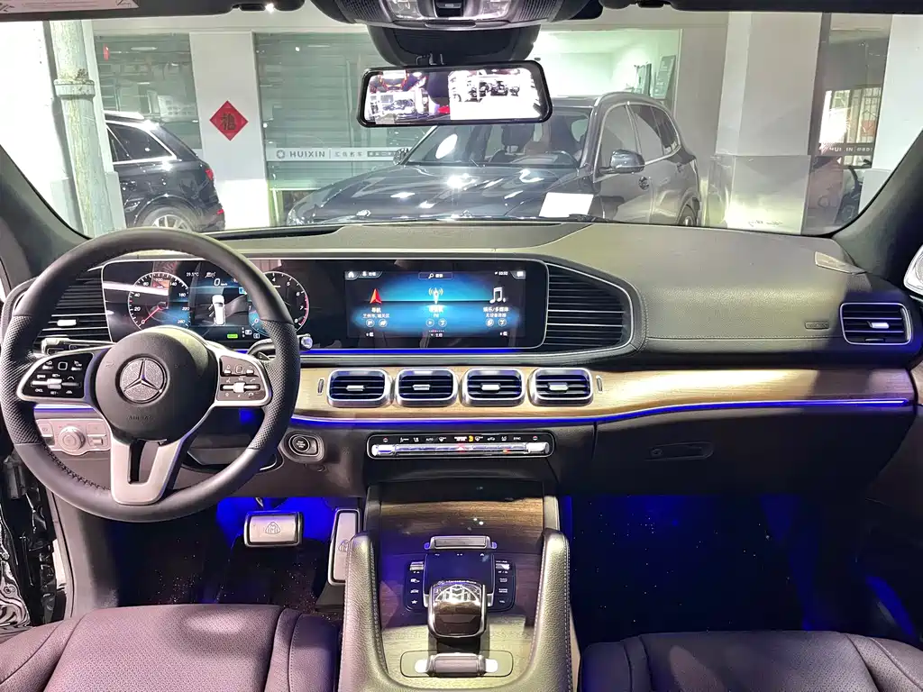 Mercedes-Benz GLS — миниатюра 6