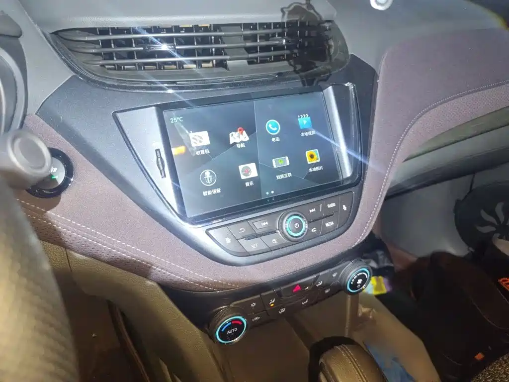 Chevrolet Malibu — миниатюра 6