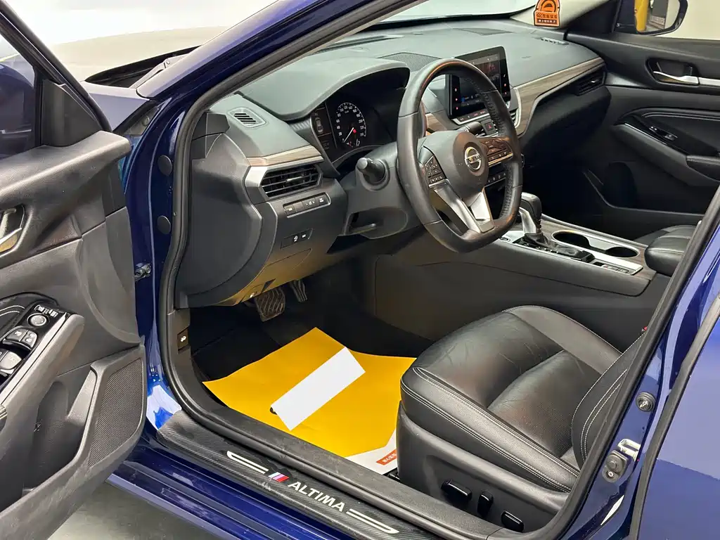 Nissan Teana — миниатюра 8