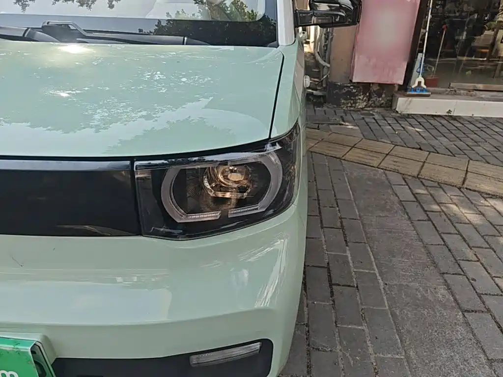 Wuling MINIEV — миниатюра 24