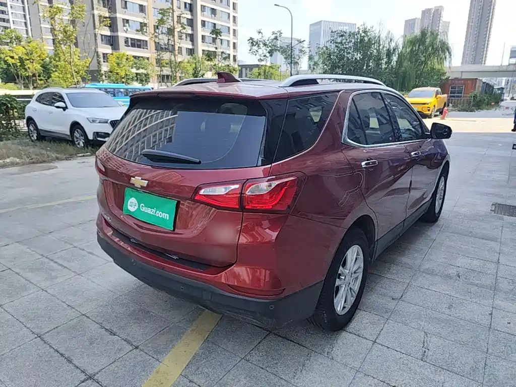 Chevrolet Equinox — миниатюра 7