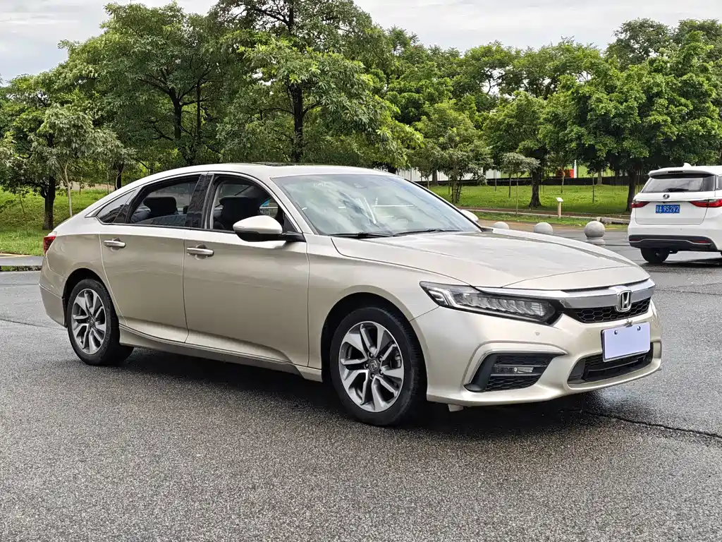 Honda Inspire — миниатюра 3