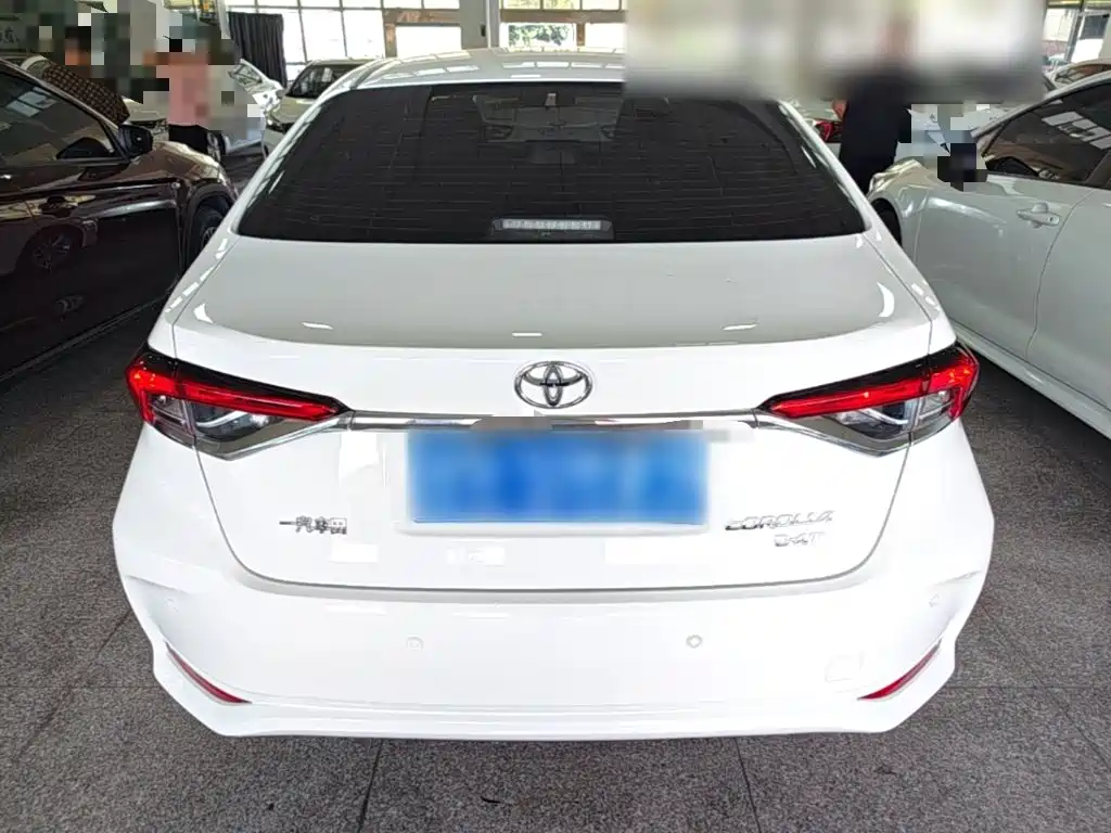 Toyota Corolla — миниатюра 6