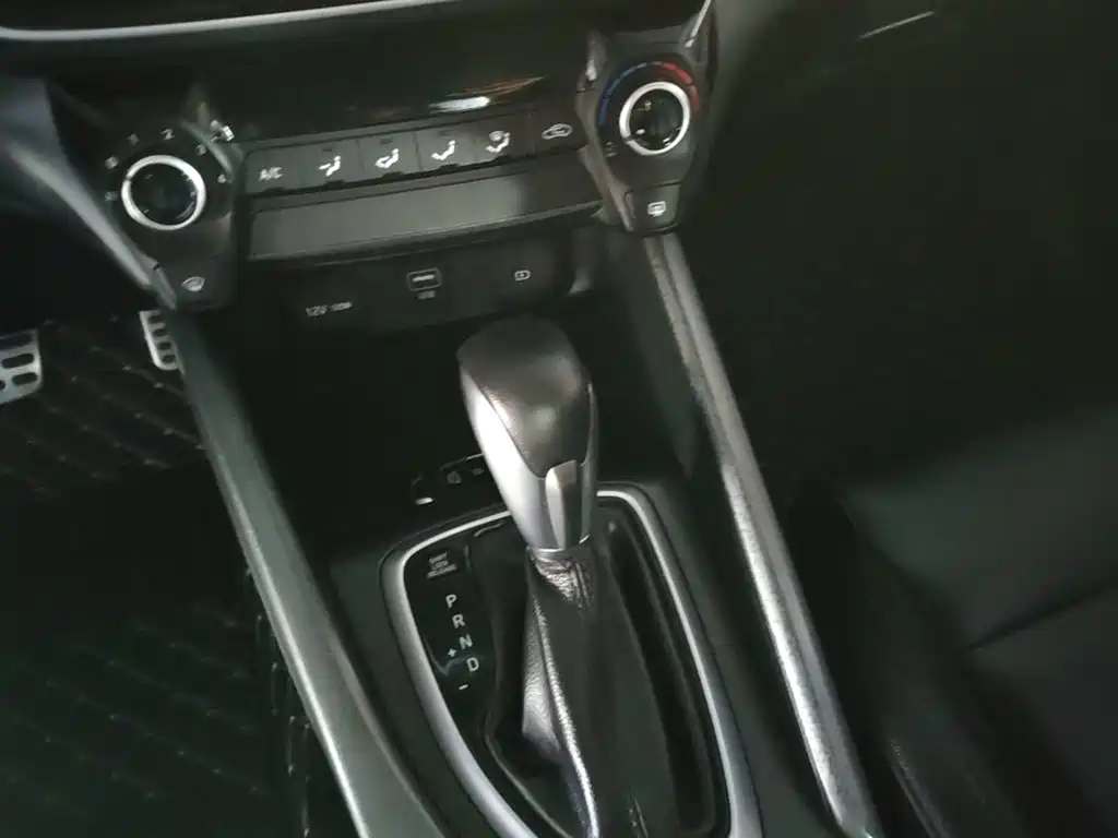Hyundai Fista — миниатюра 14