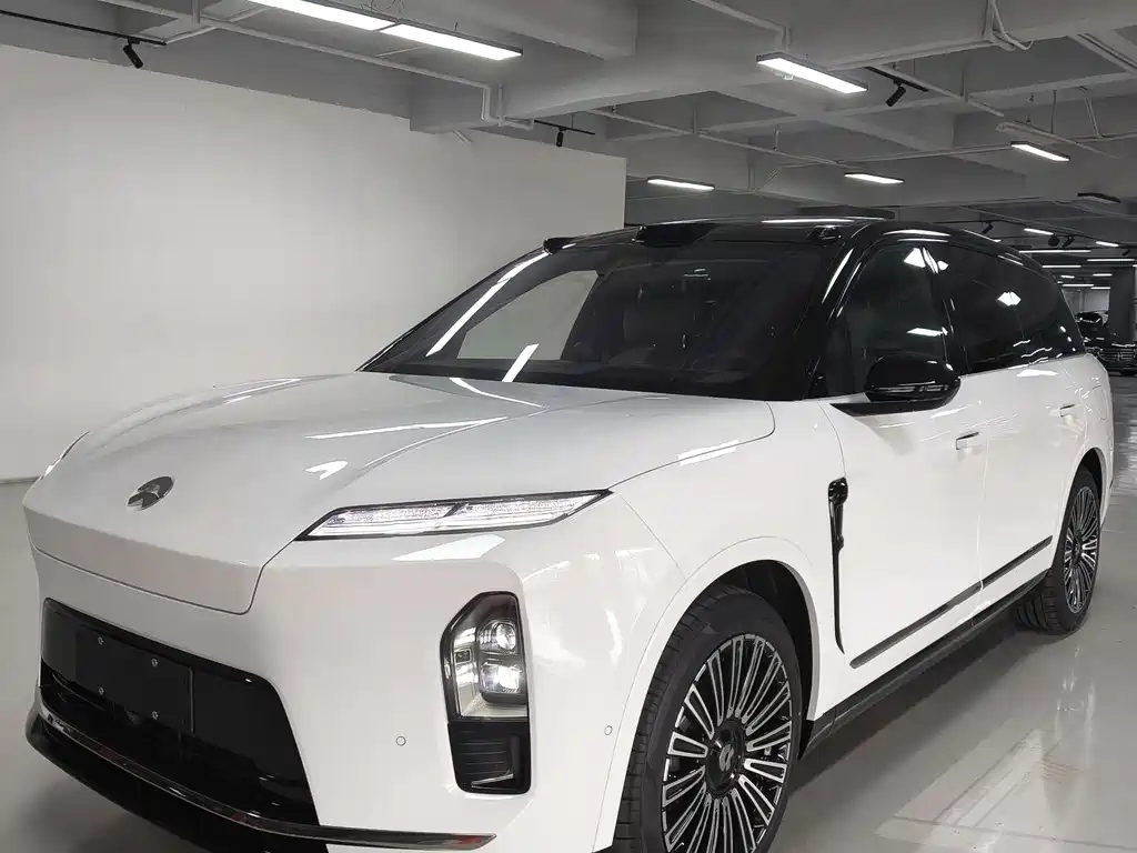 NIO ES8 2026 мест Executive Luxury