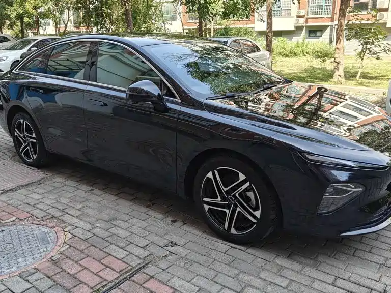 Roewe D7 — миниатюра 15