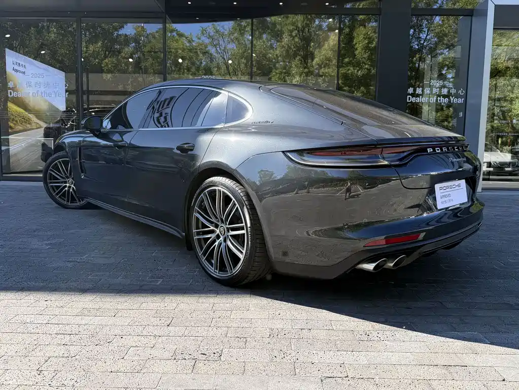 Porsche Panamera — миниатюра 16