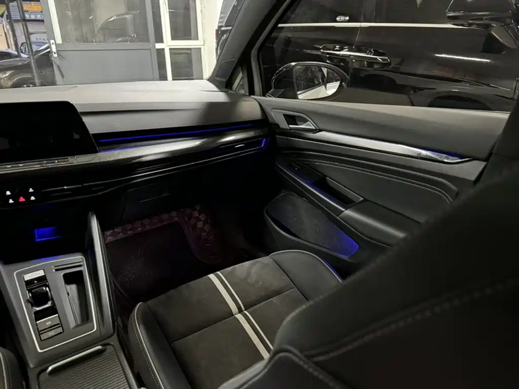 Volkswagen Golf — миниатюра 15