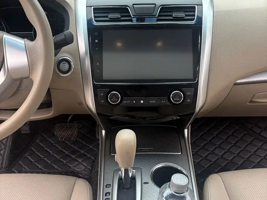 Nissan Teana — миниатюра 6