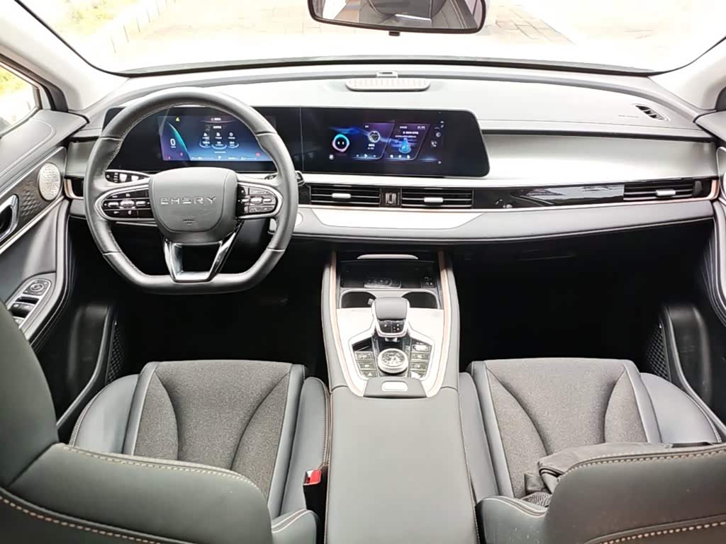 CHERY Tiggo 5x 1.5 л 2025 г. Белый, пробег 28700 км