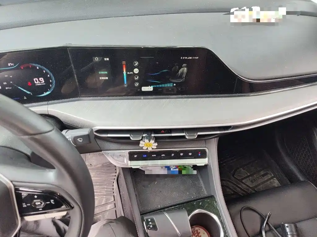 Changan Eado — миниатюра 9