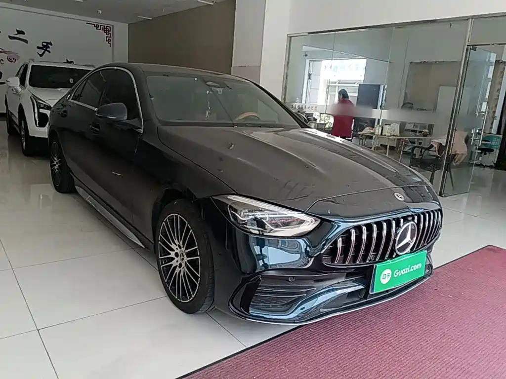 Mercedes-Benz C-Class — миниатюра 4