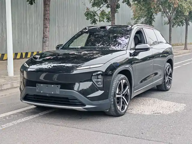 NIO ES7