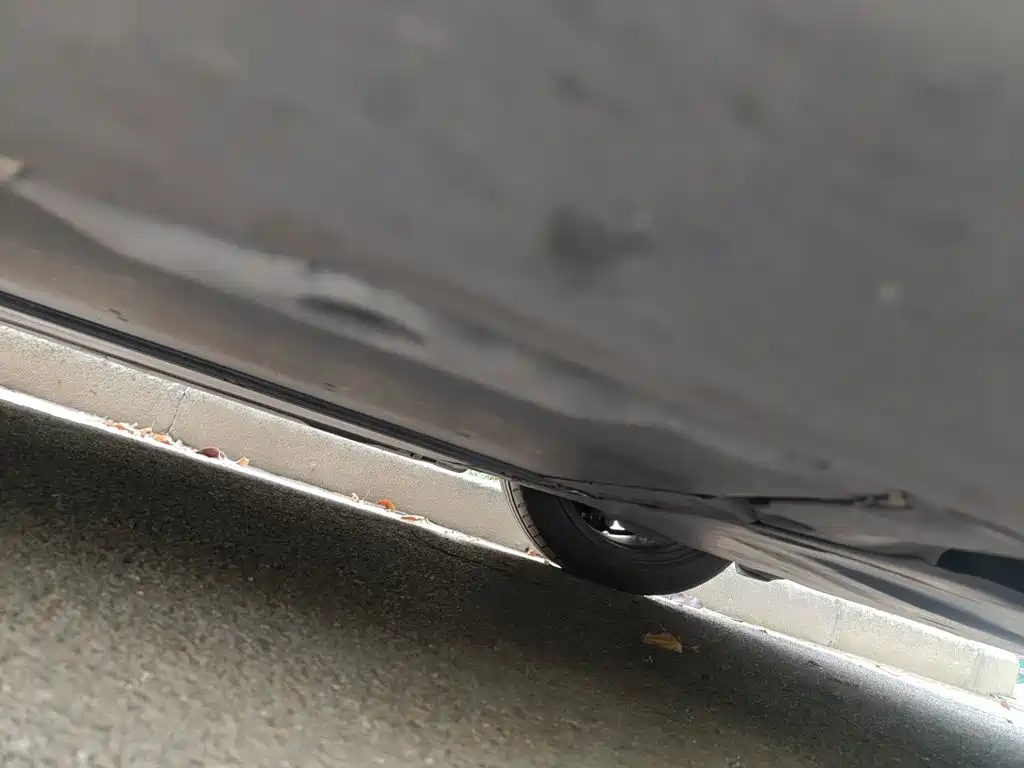 Tesla Model 3 — миниатюра 18