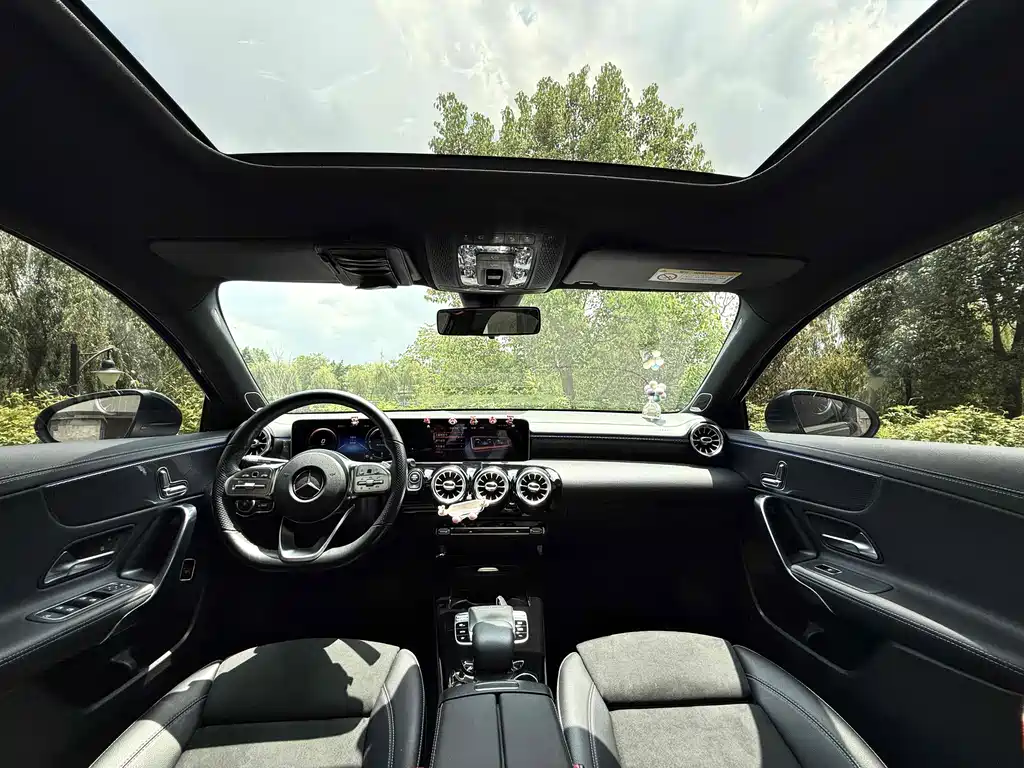 MERCEDES-BENZ A CLASS