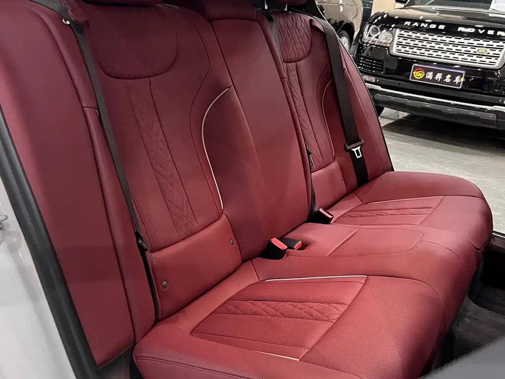 BMW 5 Series — миниатюра 18