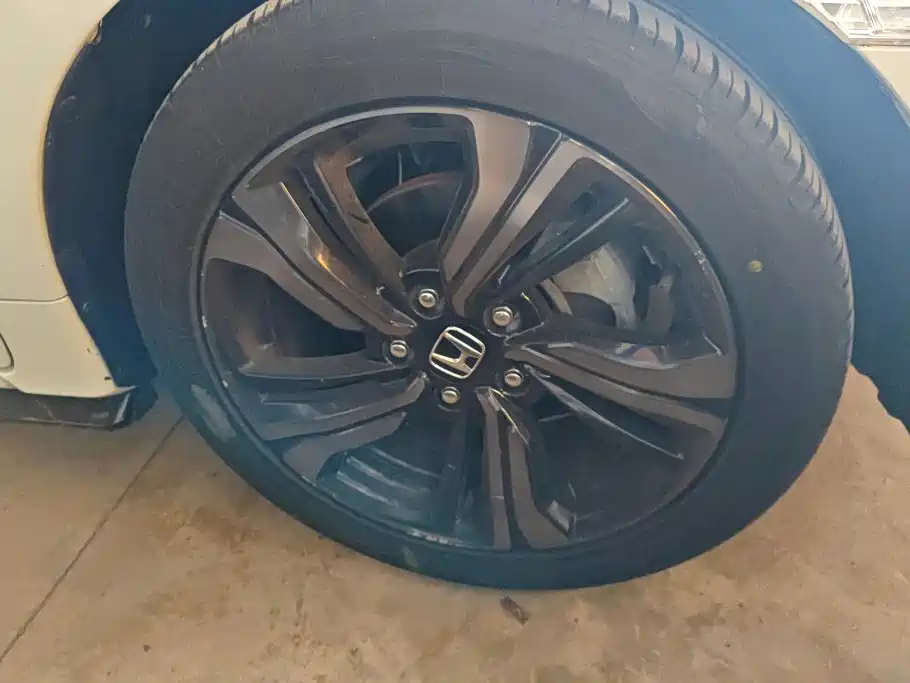 Honda Civic — миниатюра 6